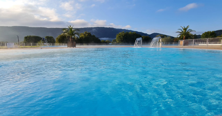 piscine Chalezeule